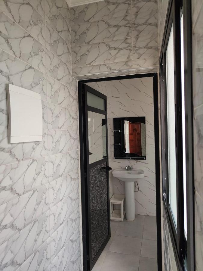 Studio Neuf Proprete Et Hygiene Irreprochable Proche Des Bus Ctm - 4 Em Etage Face Terrasse Танжер Екстериор снимка
